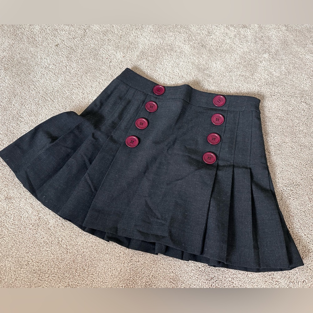 bebe Pleated Skirt Dark Gray - 6
